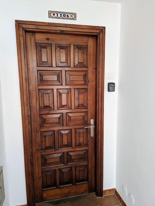 Charming Flat In Los Molinos With Terrace & Pools, Near Playa Bastian Costa Teguise Kültér fotó