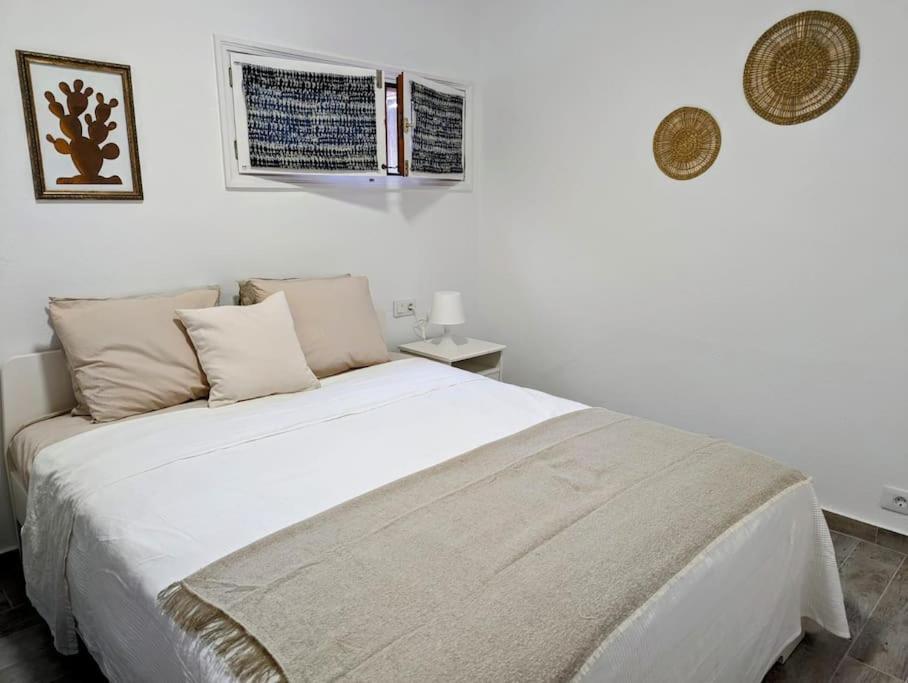 Charming Flat In Los Molinos With Terrace & Pools, Near Playa Bastian Costa Teguise Kültér fotó