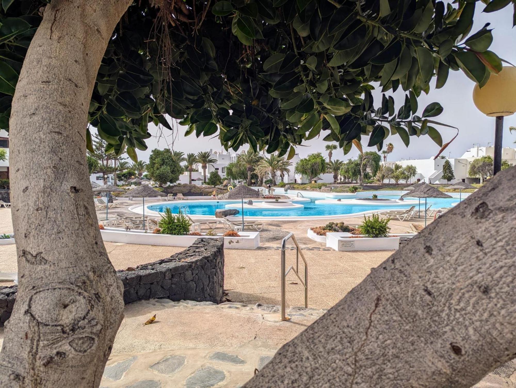 Charming Flat In Los Molinos With Terrace & Pools, Near Playa Bastian Costa Teguise Kültér fotó